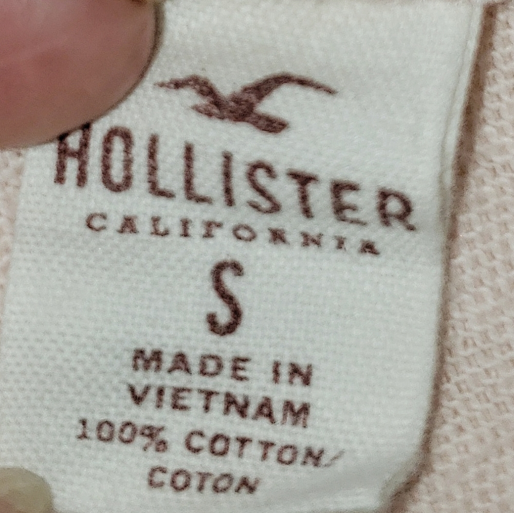 Hollister T-Shirt - Picture 5 of 5